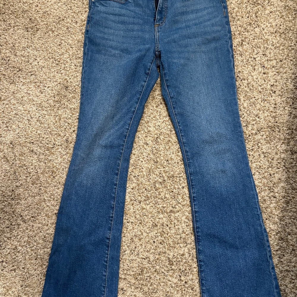 Loft women’s bootcut jeans.